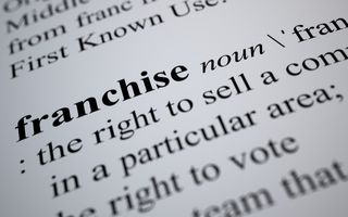 thumbnail blog Wie funktioniert Franchise? Definition, Hintergründe & Vorteile